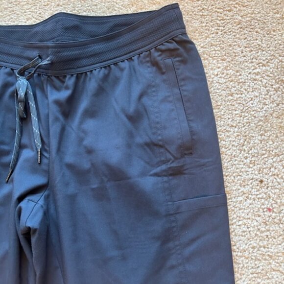 Women's scrubs - Picture 1 of 6